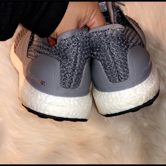 ADIDAS Ultraboost 4.0 Gray Running Sneaker - Picture 6 of 7
